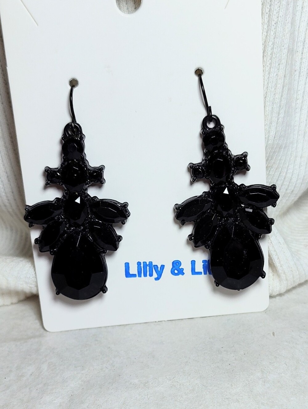 Fashion Jewelry Black Faceted Glossy Cluster Drop Earrings